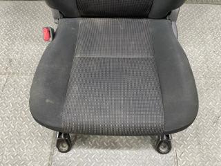 Сидение левое переднее TOYOTA FJ CRUISER GSJ15 1GR-FE 6700135750 3 ракурс Сидение левое переднее TOYOTA FJ CRUISER GSJ15 1GR-FE 6700135750 3 ракурс