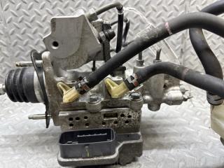 Главный тормозной цилиндр TOYOTA PRIUS ZVW30 2ZR-FXE 47210-47130 3 ракурс