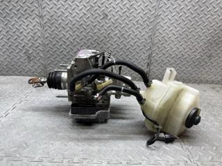 Главный тормозной цилиндр TOYOTA PRIUS ZVW30 2ZR-FXE 47210-47130 1 ракурс