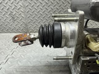 Главный тормозной цилиндр TOYOTA PRIUS ZVW30 2ZR-FXE 47210-47130 2 ракурс