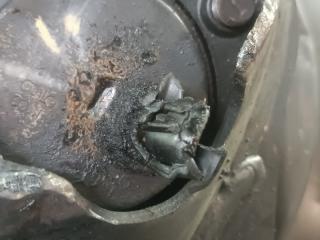 Ступица правая задняя TOYOTA PRIUS ZVW30 2ZR-FXE 5 ракурс Ступица правая задняя TOYOTA PRIUS ZVW30 2ZR-FXE 5 ракурс