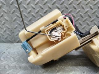 Топливный насос TOYOTA PRIUS ZVW30 3 ракурс