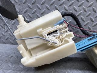 Топливный насос TOYOTA ESTIMA AHR20 77020-28091 3 ракурс