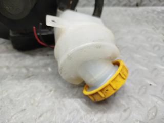 Главный тормозной цилиндр SUBARU SAMBAR TV1 833-06005 4 ракурс