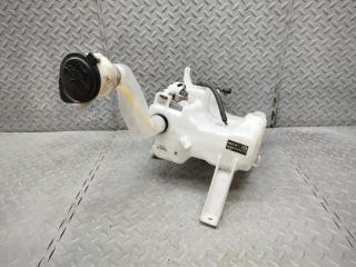 Бачок стеклоомывателя TOYOTA PRIUS ZVW30 060851-317 3 ракурс Бачок стеклоомывателя TOYOTA PRIUS ZVW30 060851-317 3 ракурс