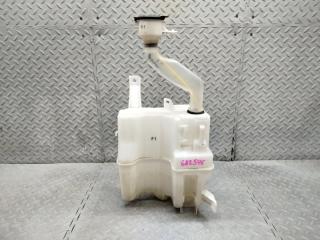 Бачок стеклоомывателя TOYOTA PRIUS ZVW30 060851-317 2 ракурс Бачок стеклоомывателя TOYOTA PRIUS ZVW30 060851-317 2 ракурс