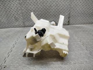 Бачок стеклоомывателя TOYOTA PRIUS ZVW30 060851-317 4 ракурс Бачок стеклоомывателя TOYOTA PRIUS ZVW30 060851-317 4 ракурс