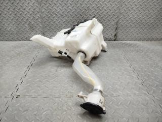 Бачок стеклоомывателя TOYOTA PRIUS ZVW30 060851-317 3 ракурс Бачок стеклоомывателя TOYOTA PRIUS ZVW30 060851-317 3 ракурс