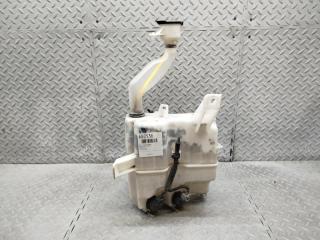 Бачок стеклоомывателя TOYOTA PRIUS ZVW30 060851-317 2 ракурс Бачок стеклоомывателя TOYOTA PRIUS ZVW30 060851-317 2 ракурс