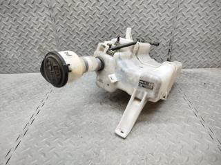 Бачок стеклоомывателя TOYOTA PRIUS ZVW30 060851-317 3 ракурс Бачок стеклоомывателя TOYOTA PRIUS ZVW30 060851-317 3 ракурс