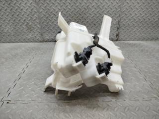 Бачок стеклоомывателя TOYOTA PRIUS ZVW30 060851-317 4 ракурс Бачок стеклоомывателя TOYOTA PRIUS ZVW30 060851-317 4 ракурс