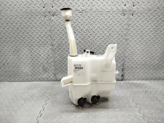 Бачок стеклоомывателя TOYOTA PRIUS ZVW30 060851-317 2 ракурс Бачок стеклоомывателя TOYOTA PRIUS ZVW30 060851-317 2 ракурс