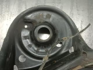 Ступица правая задняя NISSAN SERENA PC24 SR20DE 4 ракурс