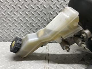 Главный тормозной цилиндр MAZDA DEMIO DE3FS ZJ D65143800 5 ракурс Главный тормозной цилиндр MAZDA DEMIO DE3FS ZJ D65143800 5 ракурс