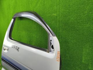 Дверь правая передняя TOYOTA HIACE REGIUS KCH46 1KZ-TE 6700126250 4 ракурс Дверь правая передняя TOYOTA HIACE REGIUS KCH46 1KZ-TE 6700126250 4 ракурс