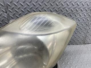 Фара левая передняя TOYOTA PASSO KGC10 100-51767 3 ракурс Фара левая передняя TOYOTA PASSO KGC10 100-51767 3 ракурс