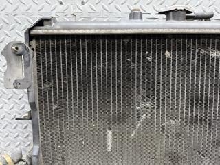 Радиатор основной NISSAN VANETTE SS28VN R2 422131-4425 3 ракурс Радиатор основной NISSAN VANETTE SS28VN R2 422131-4425 3 ракурс