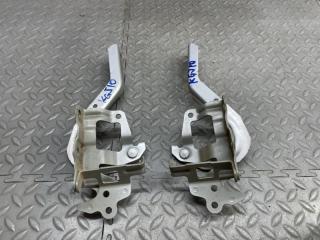Петля капота TOYOTA IQ KGJ10 2 ракурс
