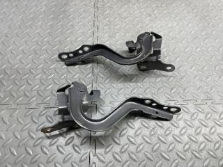 Петля капота TOYOTA VITZ NSP130 3 ракурс
