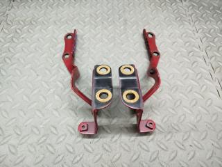 Петля капота TOYOTA PRIUS ZVW30 2 ракурс