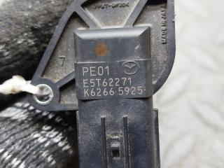 Расходомер воздушный MAZDA DEMIO DJ3FS E5T62271 5 ракурс