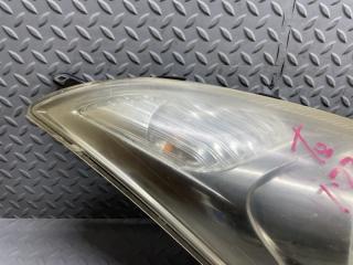 Фара правая передняя TOYOTA WISH ZNE10 68-13 2 ракурс