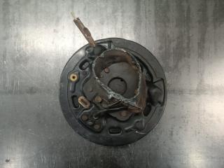 Ступица левая задняя MAZDA DEMIO DE3FS ZJ 3 ракурс Ступица левая задняя MAZDA DEMIO DE3FS ZJ 3 ракурс