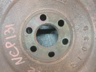 Маховик TOYOTA VITZ NCP131 1NZ-FE 2103085 4 ракурс Маховик TOYOTA VITZ NCP131 1NZ-FE 2103085 4 ракурс
