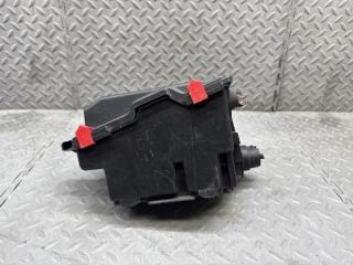 Блок предохранителей PEUGEOT 308 T91 9810296380 1 ракурс