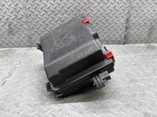 Блок предохранителей PEUGEOT 308 T91 9810296380 4 ракурс