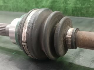 Привод левый задний SUBARU FORESTER SG5 EJ202DXTAE 4 ракурс Привод левый задний SUBARU FORESTER SG5 EJ202DXTAE 4 ракурс