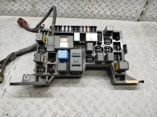 Блок предохранителей ISUZU BIGHORN UBS73 7254-1009MA 4 ракурс
