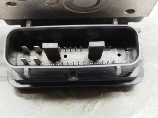 Блок abs NISSAN JUKE YF15 HR15DE 476601KE0A 5 ракурс Блок abs NISSAN JUKE YF15 HR15DE 476601KE0A 5 ракурс