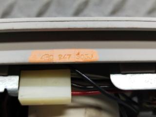 Плафон AUDI A6 4B2 BES 4B0947303J 3 ракурс