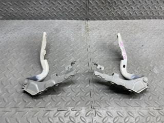 Петля капота TOYOTA CROWN GRS200 2 ракурс