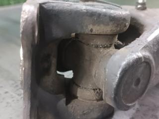 Карданный вал передний TOYOTA FJ CRUISER GSJ15 1GR-FE 4 ракурс