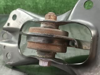 Тяга продольная правая задняя TOYOTA COROLLA NRE214 8NR-FTS 3 ракурс