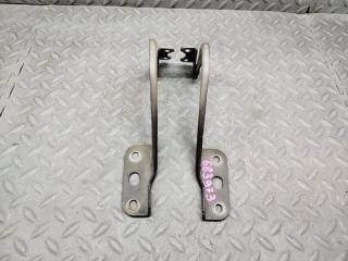 Петля капота SUZUKI PALETTE MK21S 1 ракурс