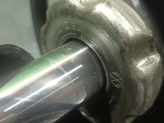 Стойка правая передняя VOLKSWAGEN GOLF 1K CAX 1T0413031HN 3 ракурс