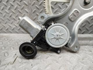Стеклоподъемник правый передний TOYOTA WISH ZNE14 85710-58010 3 ракурс
