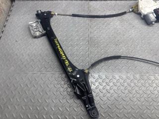 Стеклоподъемник левый передний AUDI TT 8J 8J8959802H 2 ракурс