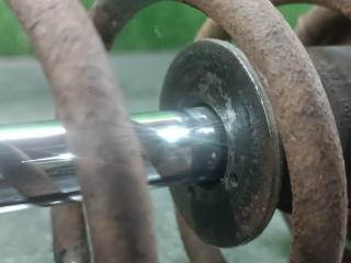 Стойка левая передняя MITSUBISHI MINICAB U62V 3G83 MR353678 3 ракурс