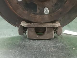 Ступица правая задняя NISSAN SERENA C25 MR20DE 2 ракурс