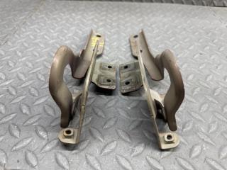 Петля капота NISSAN MOCO MG33S 2 ракурс