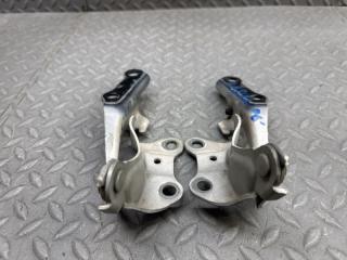 Петля капота TOYOTA CROWN GRS182 2 ракурс
