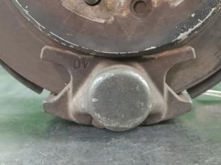 Ступица левая задняя TOYOTA ALTEZZA SXE10 3S-GE BEAMS 2 ракурс