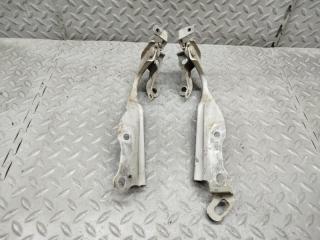 Петля капота SUBARU IMPREZA GP7 1 ракурс