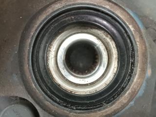 Ступица левая задняя SUBARU FORESTER SG5 EJ202DXTAE 4 ракурс