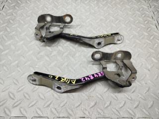 Петля капота TOYOTA ESTIMA AHR20 3 ракурс