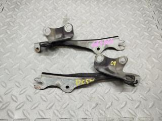 Петля капота MAZDA VERISA DC5W 3 ракурс
